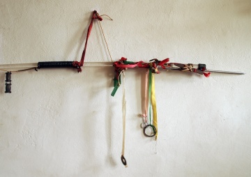 Igła magnetyczna (assemblage), Moje korzenie, seria prac z lat 1995-2013